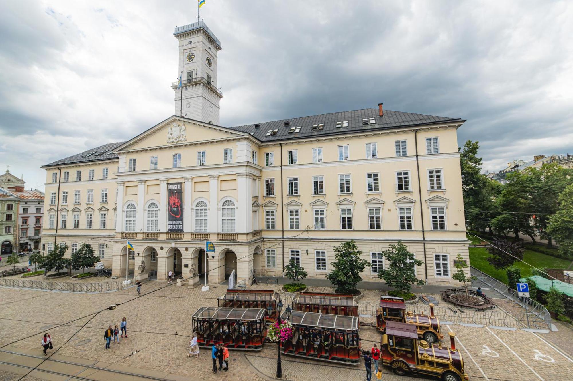 Apartments Justlvivit At The Rynok Square Eksteriør billede